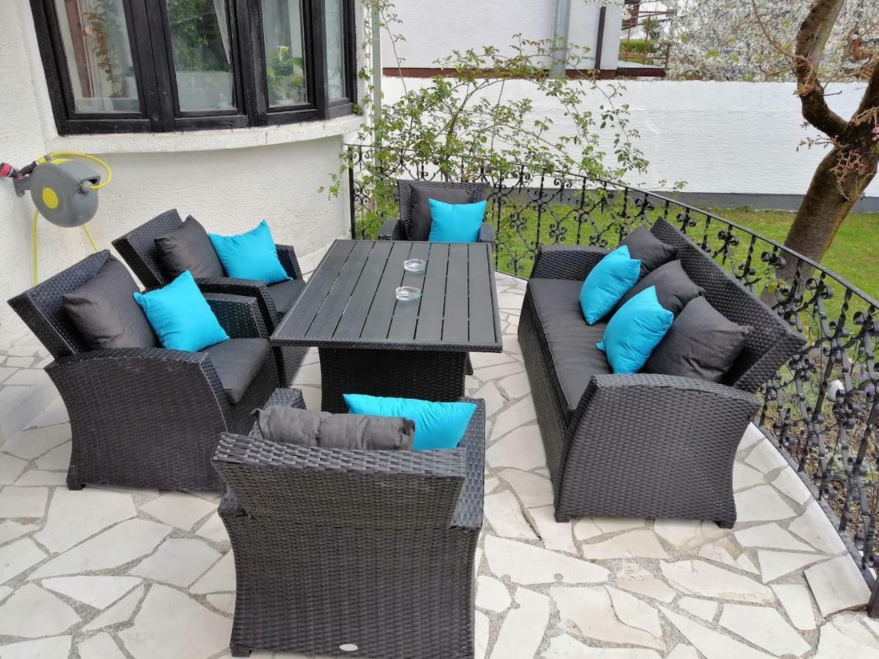 Pilot'S Manor - Airport Villa Velika Gorica Exterior foto