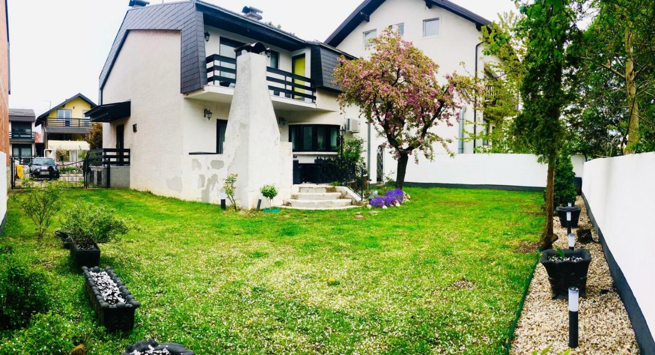 Pilot'S Manor - Airport Villa Velika Gorica Exterior foto